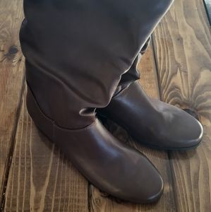 East 5th women's brown dress boots NWT 10